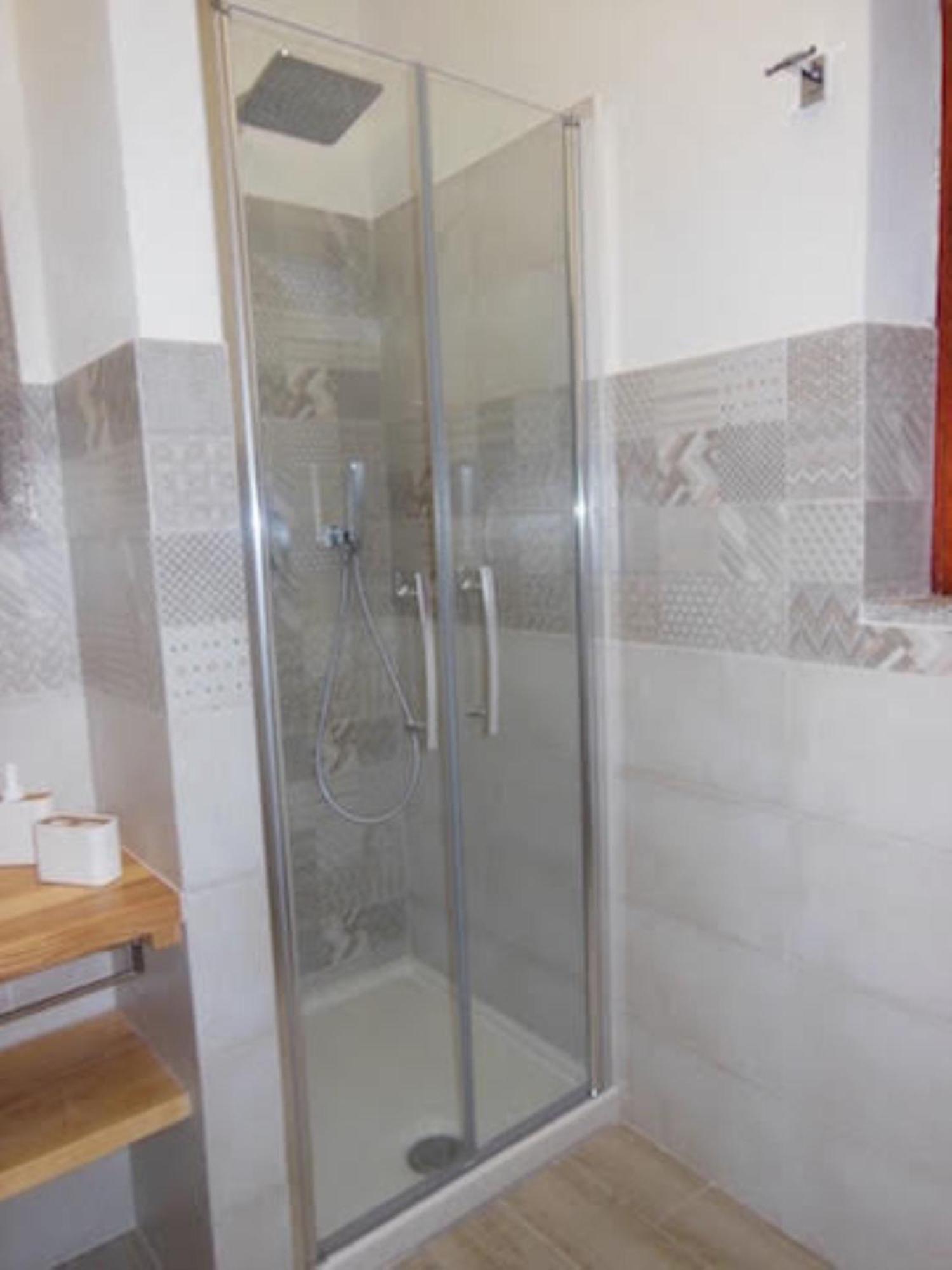 Punto Zero Rooms San Teodoro  Eksteriør bilde