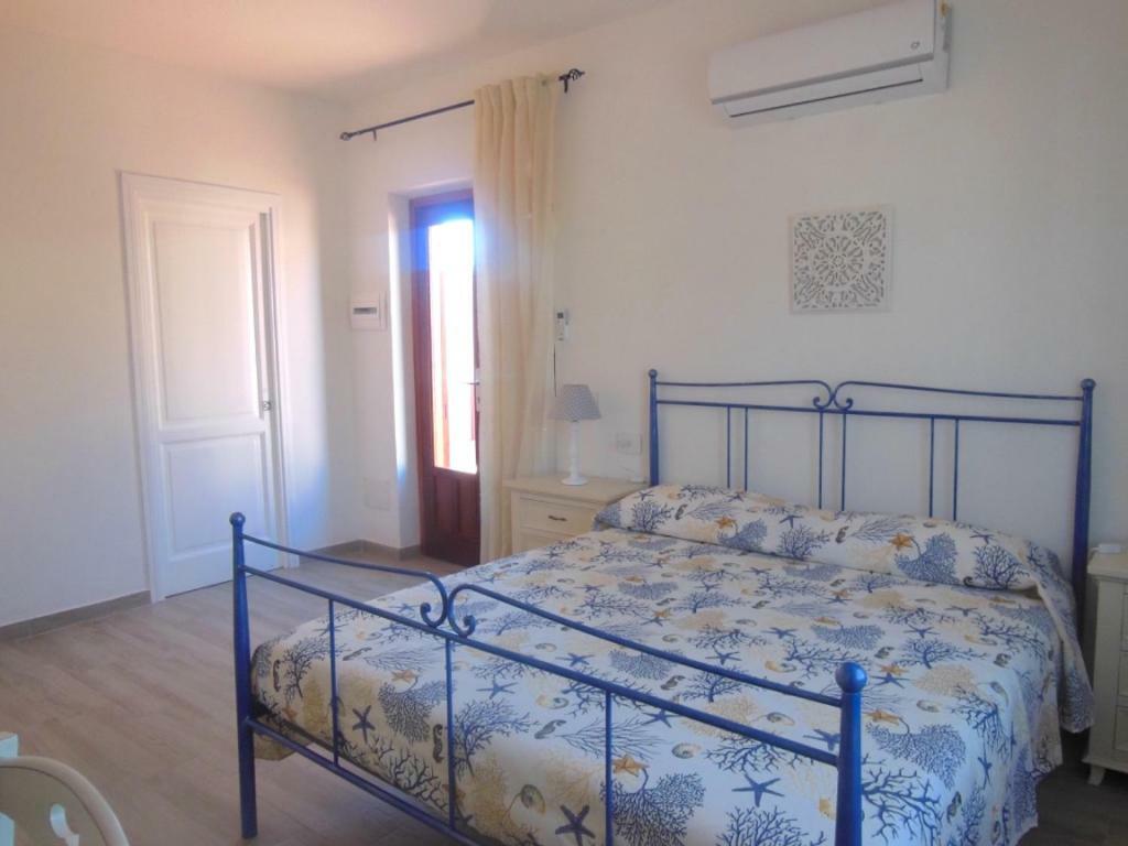 Punto Zero Rooms San Teodoro  Eksteriør bilde