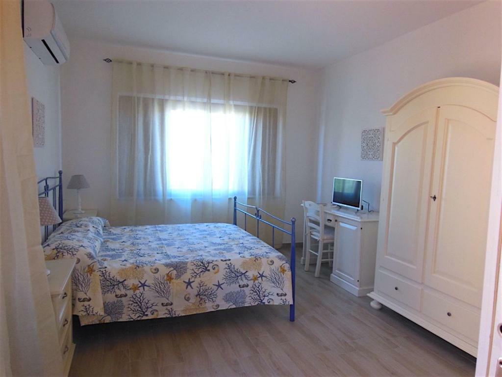 Punto Zero Rooms San Teodoro  Eksteriør bilde